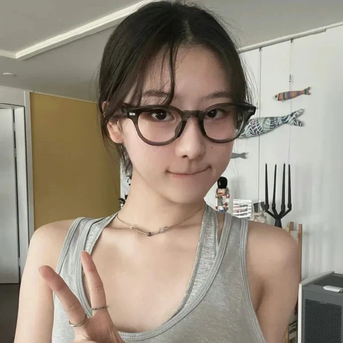 权少的贴身翻译官